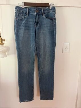 Old Navy Women's ankle Mid-Rise Power Slim Strait Jeans in Medium Blue.
